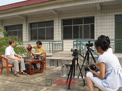 瓷網專題采訪鈞瓷大師苗長強