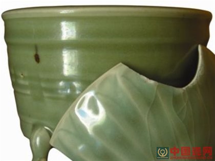 從梅子青釉穿心爐爭執(zhí)看器型斷代