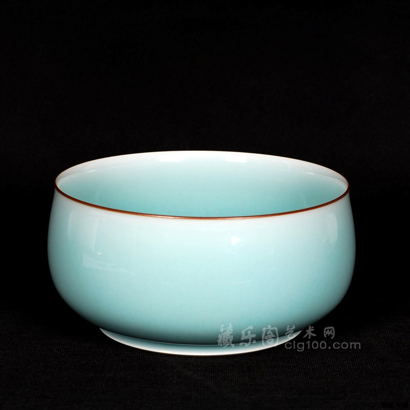 陳愛明《包容》