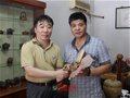 宜興著名陶藝家李占平的制壺工具入藏綠寶石藝術陶瓷館