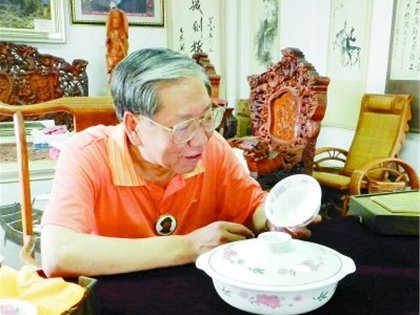 癡迷“毛瓷”30年的羅玉其