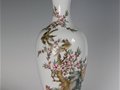 粉彩白頭桃花瓶    作者：涂奐庭