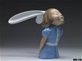 藝術(shù)家與品牌的“稀奇”反應(yīng) 如何走出小圈子?