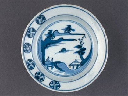 轉(zhuǎn)變期青花瓷特點(diǎn)