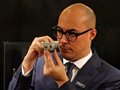 [圖文]劉益謙以2.8億港元價格拍下明成化斗彩雞缸杯