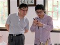 工藝美術大師孫立新的畫筆入藏綠寶石藝術陶瓷館