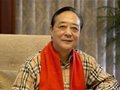 丘小君向青龍小鎮(zhèn)捐贈北朝青釉仰覆蓮花尊