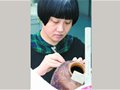 曾經參演千手觀音 如今景泰藍新生代 ——33歲聾啞姑娘袁婷