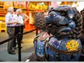 中國文物景泰藍(lán)銅獅入藏澳洲金龍博物館