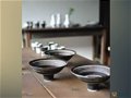金屬質感的陶瓷器皿——陶作家小関康子