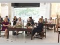 “舉杯邀月，匠心滿懷”——竺娜亞大師創作青瓷茶具亮相G20杭州峰會