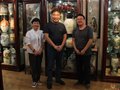 醴陵釉下五彩傳承人陳利、陳志峰做客綠寶石藝術(shù)陶瓷館