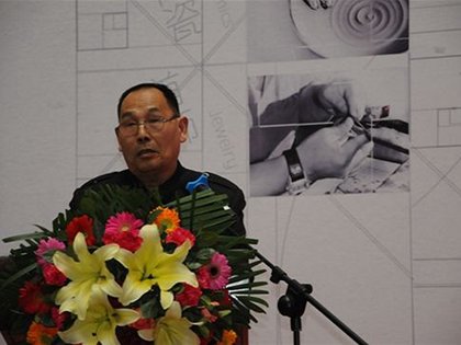 國(guó)家級(jí)非遺傳承人朱文立被聘為中國(guó)非遺藝術(shù)設(shè)計(jì)研究院副院長(zhǎng)