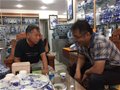 明說陶瓷：遍訪百家淘美瓷——“青花軒”羅老三