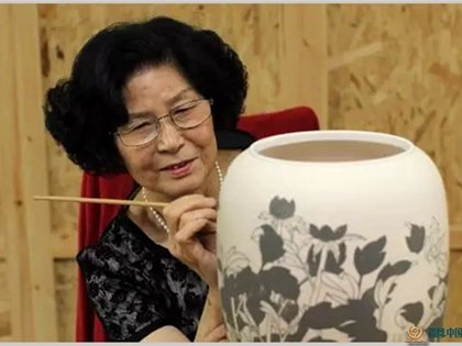 浙江省博物館“瓷韻風(fēng)華——嵇錫貴陶瓷藝術(shù)精品展”
