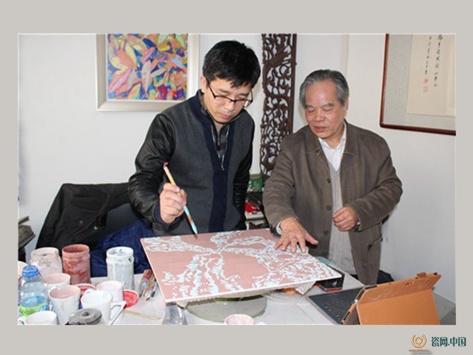 富雅紅木樓“紅木+陶瓷”主題文化展參展藝術(shù)家尹大中作品欣賞